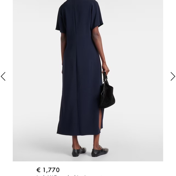 Statement piece. Short-sleeved maxi shirt dress in navy with side slits. - Picture 2 of 5